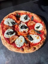 Pamore Pizza - Pizza restaurant in Whittier, CA